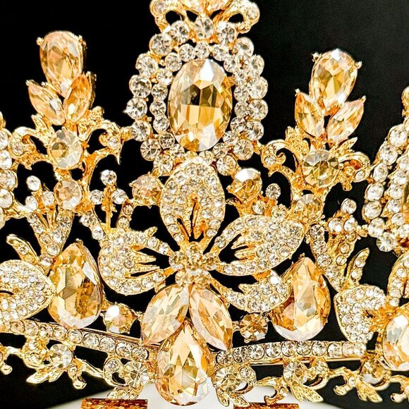 Champagne crystal tiara, Bridesmaid flower tiara, Birthday crown, Prom Hairpiece - Picture 2 of 8